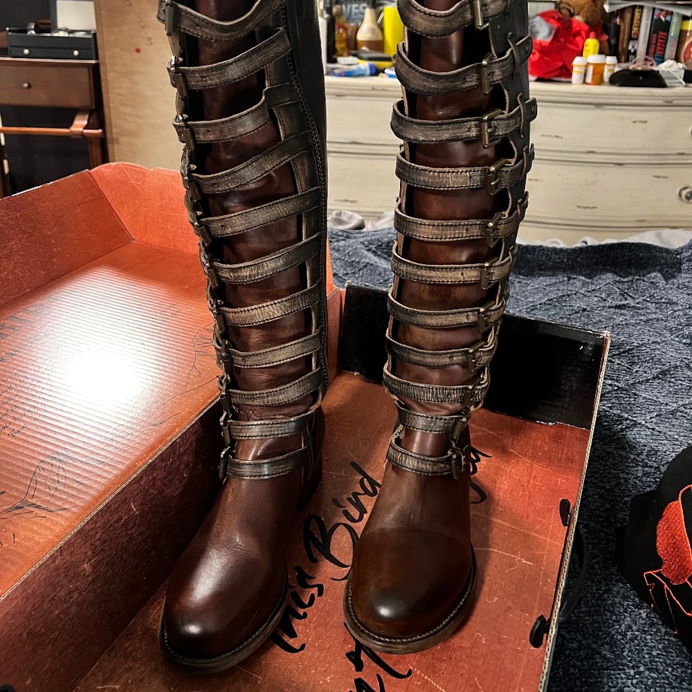 Freebird Rylan cognac size 11